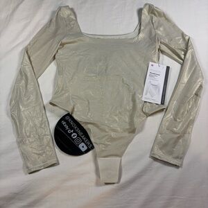 Lululemon Nulu Square-Neck LS Bodysuit LXBO Cream Sparkle Women’s Size S